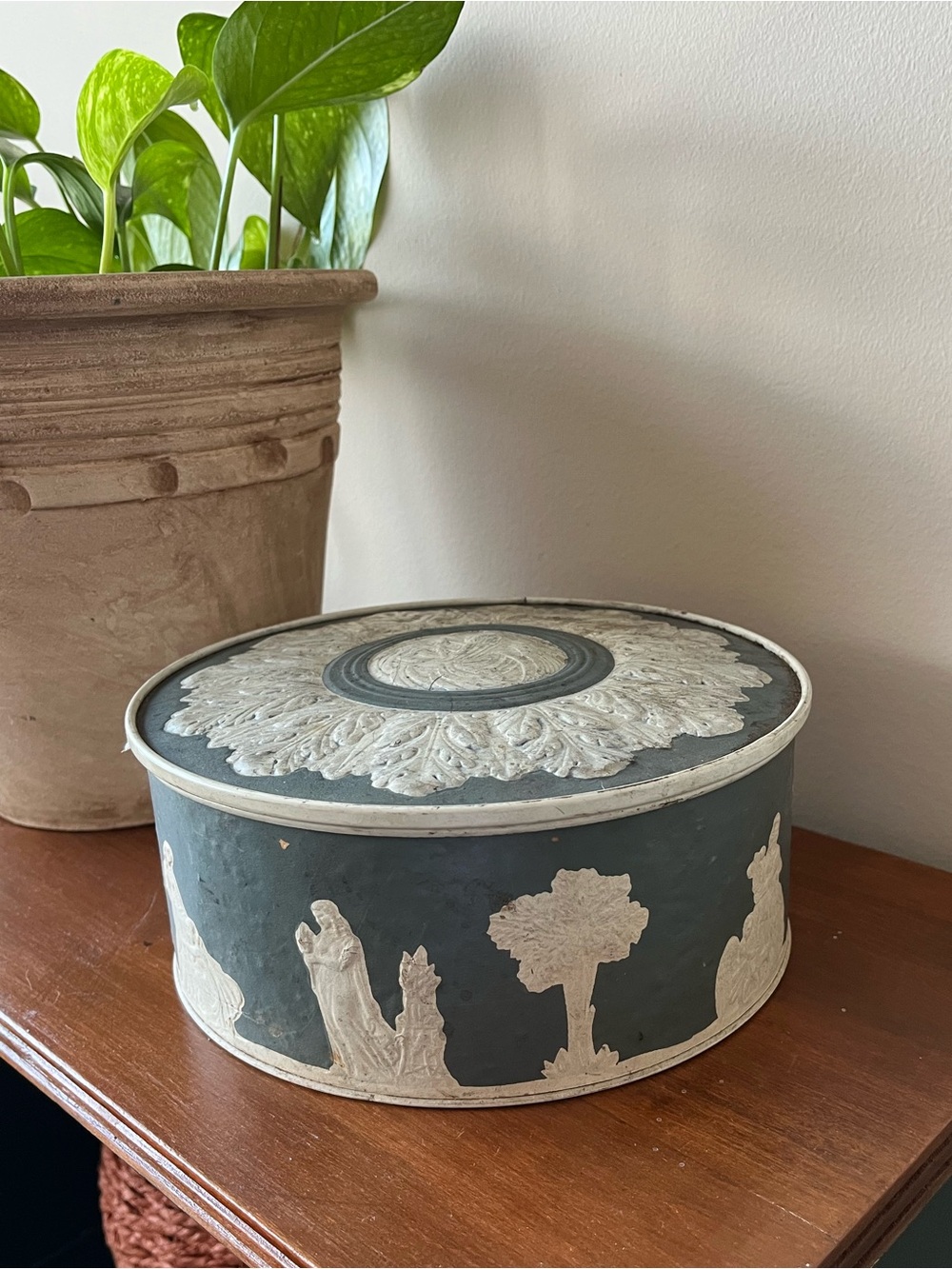 Decorative Blue and White Jasperware-Style Round Trinket Box